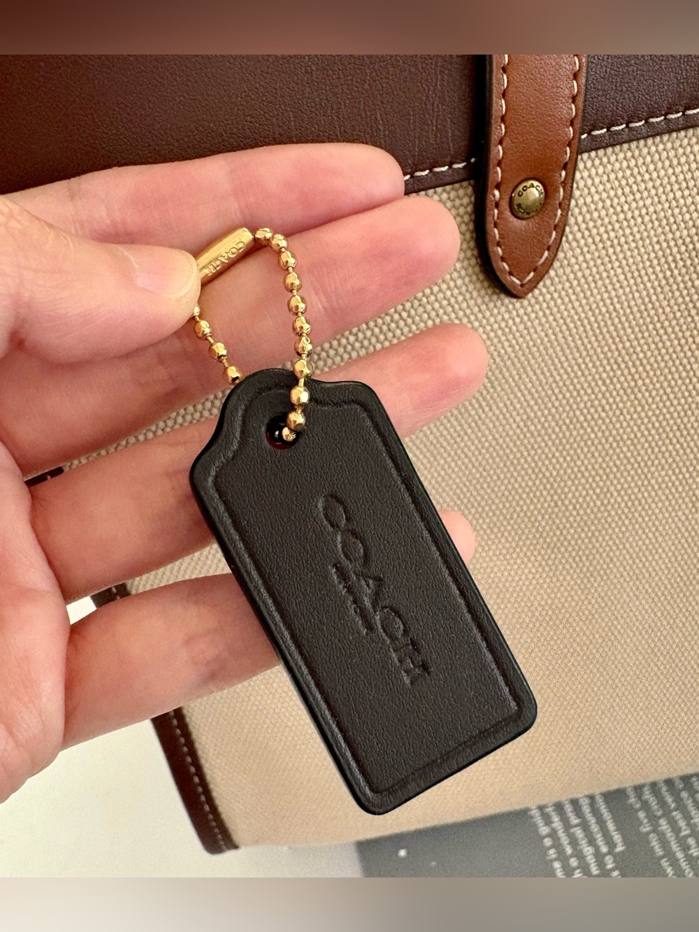 NWOT Coach Leather Tag Bag Charm Key Chain Dark Chocolate Brown Gold Hardware